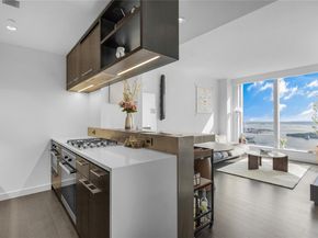252 South Street 73K, New York (Manhattan) NY 10002
