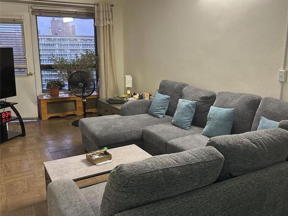 61-15 98th Street 16H, Rego Park NY 11374