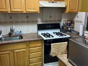 61-15 98th Street 16H, Rego Park NY 11374