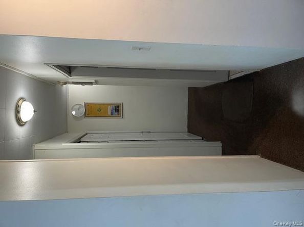 61-25 97 Street 15J, Rego Park NY 11374
