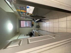 61-25 97 Street 15J, Rego Park NY 11374
