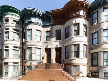 1102 Jackson Avenue
