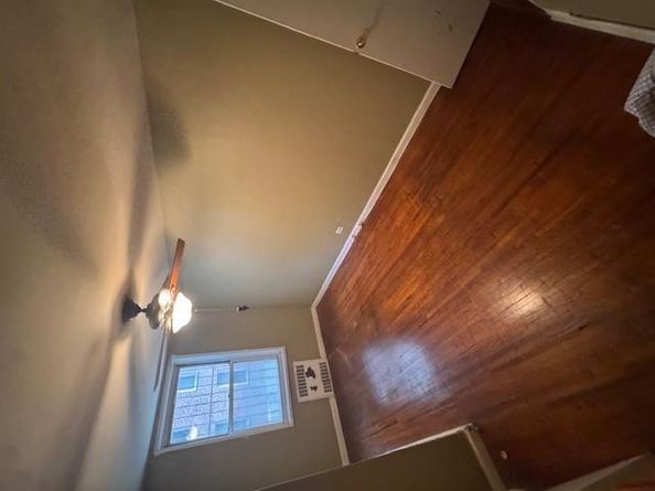 221 McDonald Ave Avenue 1G, Brooklyn NY 11218