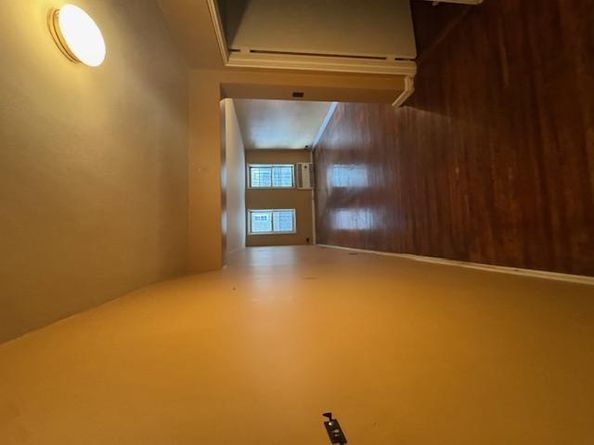 221 McDonald Ave Avenue 1G, Brooklyn NY 11218