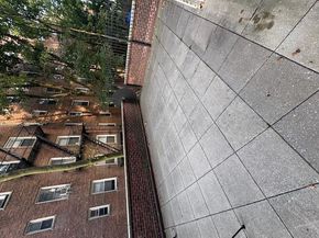 221 McDonald Ave Avenue 1G, Brooklyn NY 11218