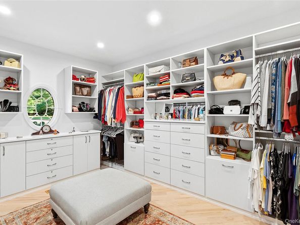 2 N Harbor Down, Miller Place NY 11764