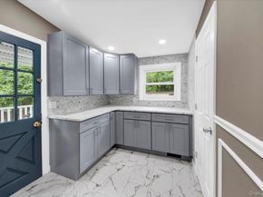 233 Brady Avenue, Hawthorne NY 10532