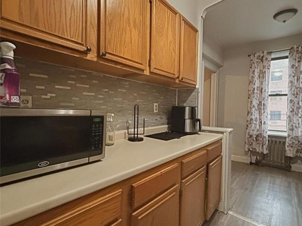 463 E 178 Street 4C, Bronx NY 10457
