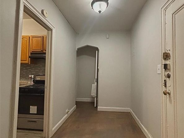 463 E 178 Street 4C, Bronx NY 10457