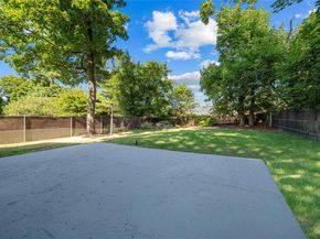 15 Pennsylvania Avenue, Brentwood NY 11717