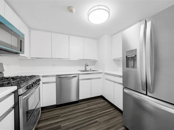 23 Water Grant Street 4J, Yonkers NY 10701