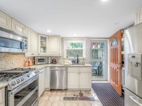 4818 190th Street, Fresh Meadows NY 11365