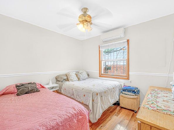 4818 190th Street, Fresh Meadows NY 11365