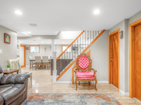 4818 190th Street, Fresh Meadows NY 11365