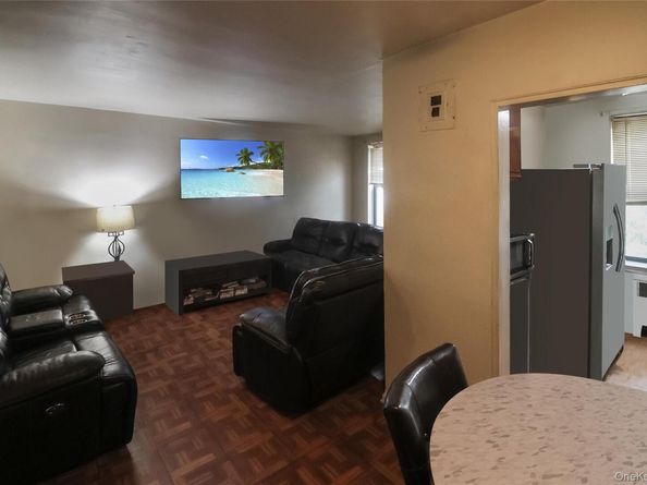 730 E 232nd Street 5D, Bronx NY 10466