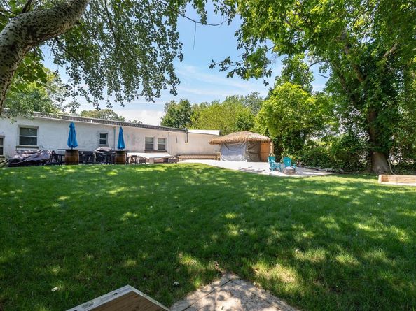 175 S Dunton Avenue, East Patchogue NY 11772