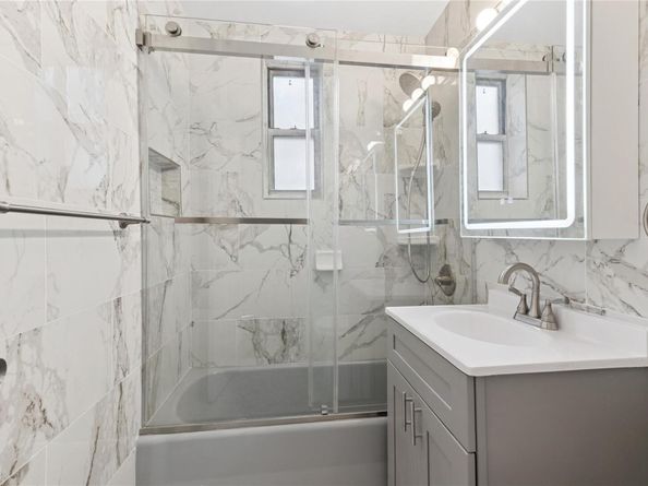 67-30 Clyde Street 2C, Forest Hills NY 11375