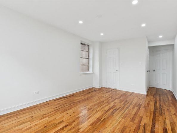 67-30 Clyde Street 2C, Forest Hills NY 11375