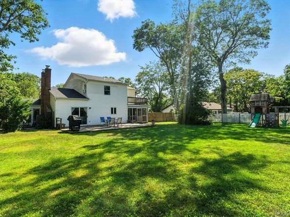 26 Concord Drive, Holtsville NY 11742