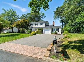 26 Concord Drive, Holtsville NY 11742