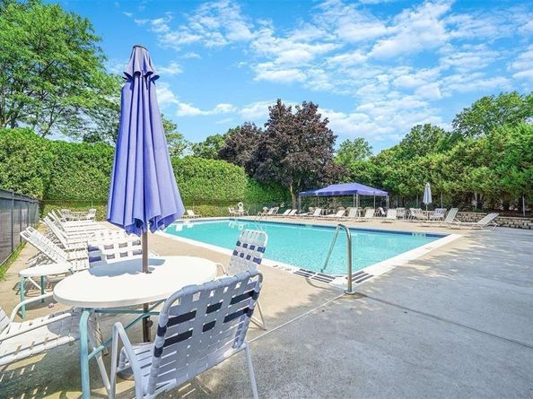 1107 Sara Circle B, Port Jefferson Station NY 11776
