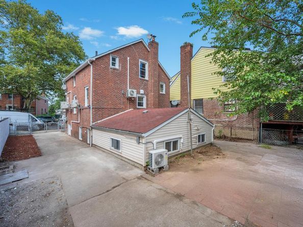 225-20 111th Avenue, Queens Village NY 11429