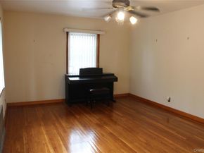 22211 100th Road, Queens Village NY 11429
