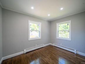 23 Wheat Path Road W, Mount Sinai NY 11766