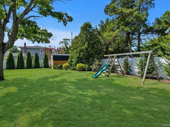 222 Bay Avenue, Bayport NY 11705