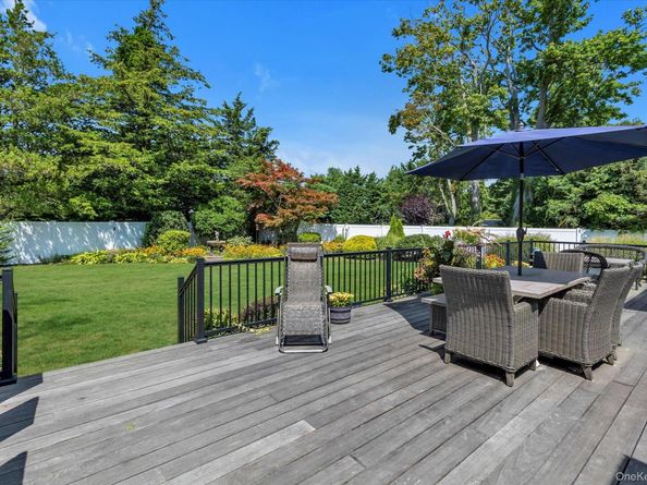 222 Bay Avenue, Bayport NY 11705