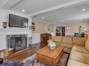 222 Bay Avenue, Bayport NY 11705