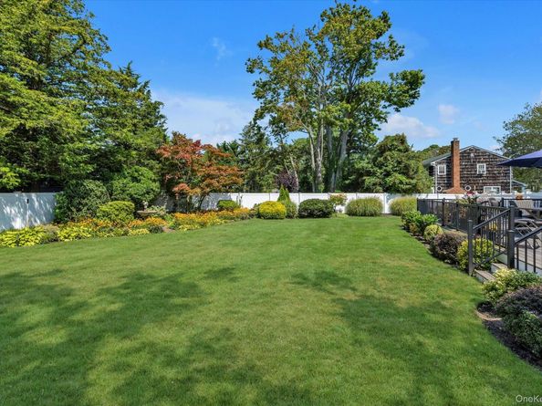 222 Bay Avenue, Bayport NY 11705