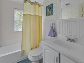 222 Bay Avenue, Bayport NY 11705