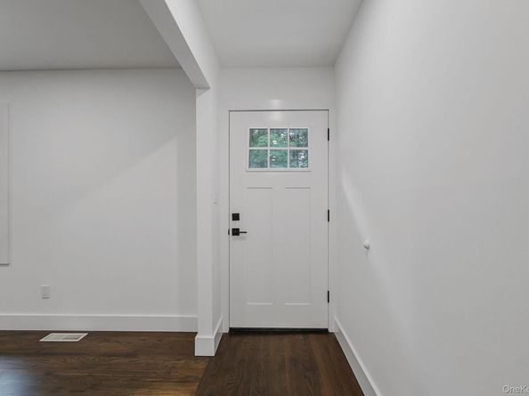 47 Dayton Avenue, Holtsville NY 11742