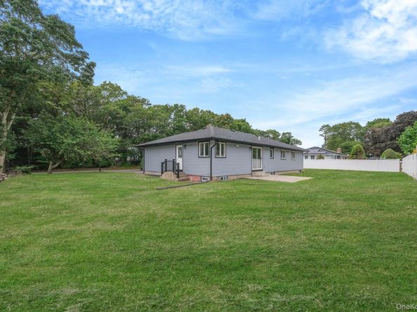 47 Dayton Avenue, Holtsville NY 11742
