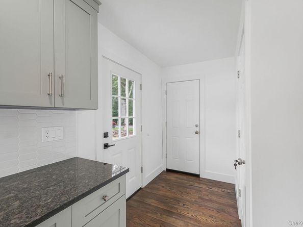 47 Dayton Avenue, Holtsville NY 11742