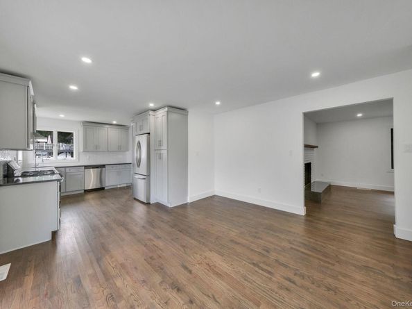 47 Dayton Avenue, Holtsville NY 11742