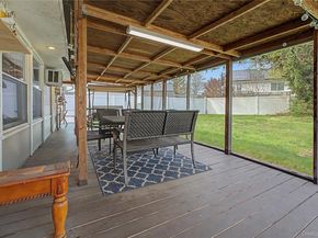 35 Meeting Lane, Hicksville NY 11801