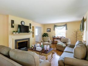 90 Sunset Road, Bay Shore NY 11706