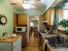 90 Sunset Road, Bay Shore NY 11706