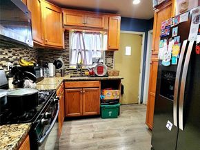 301 Pennsylvania Avenue, Roosevelt NY 11575