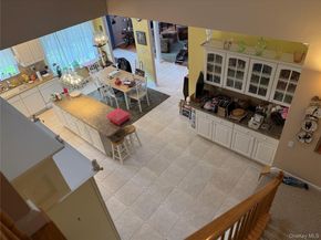 19 Meadow Pond Circle, Miller Place NY 11764