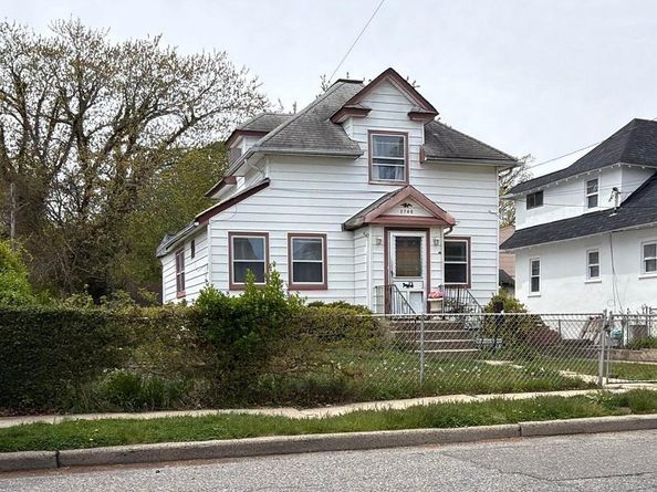 2746 Park Avenue, Baldwin NY 11510