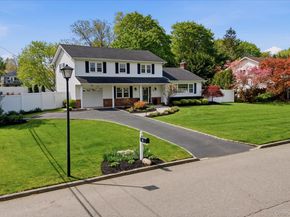 19 Foothill Lane, East Northport NY 11731