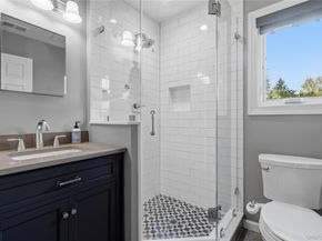 142 Flintlock Way F, Yorktown Heights NY 10598