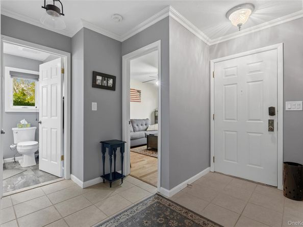 142 Flintlock Way F, Yorktown Heights NY 10598