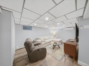 241 W 18th Street, Deer Park NY 11729