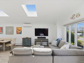 241 W 18th Street, Deer Park NY 11729
