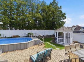 241 W 18th Street, Deer Park NY 11729