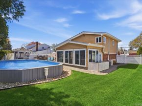 241 W 18th Street, Deer Park NY 11729